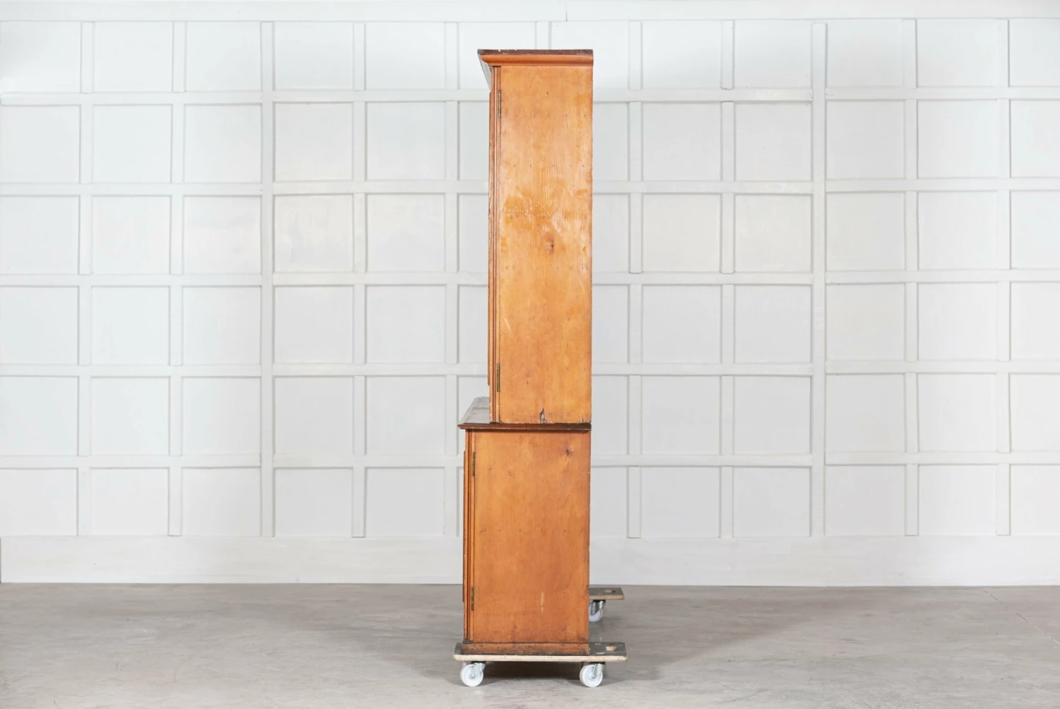 Large Estate Made Scottish Pine Housekeepers Cupboard 6 Large Estate Made Scottish Pine Housekeepers Cupboard - Image 6