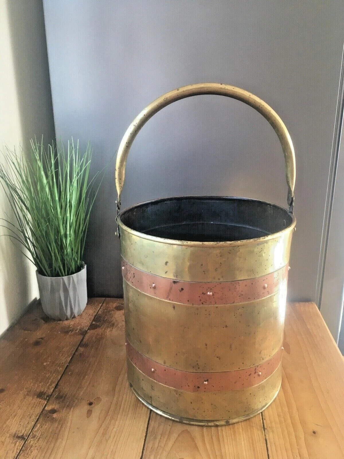 Large Vintage Brass & Copper Riveted Fire Side Coal Bucket Log Storage Rustic 2 Large Vintage Brass & Copper Riveted Fire Side Coal Bucket Log Storage Rustic - Image 2
