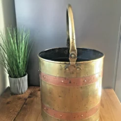 Large Vintage Brass & Copper Riveted Fire Side Coal Bucket Log Storage Rustic 12 Large Vintage Brass & Copper Riveted Fire Side Coal Bucket Log Storage Rustic -Storage Furniture Sales 2024 large vintage brass copper riveted fire side coal bucket log storage rustic sku14605754 0 4