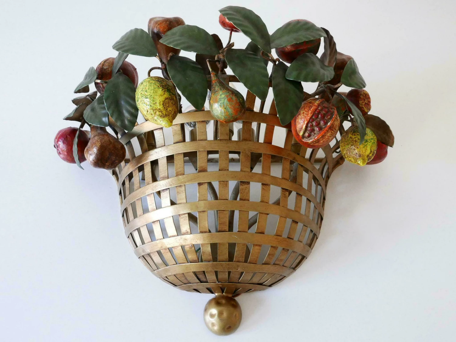 Lovely Mid Century Modern Sconce Fruit Basket By Lucienne Monique Italy, 1960s 11 Lovely Mid Century Modern Sconce Fruit Basket By Lucienne Monique Italy, 1960s - Image 11