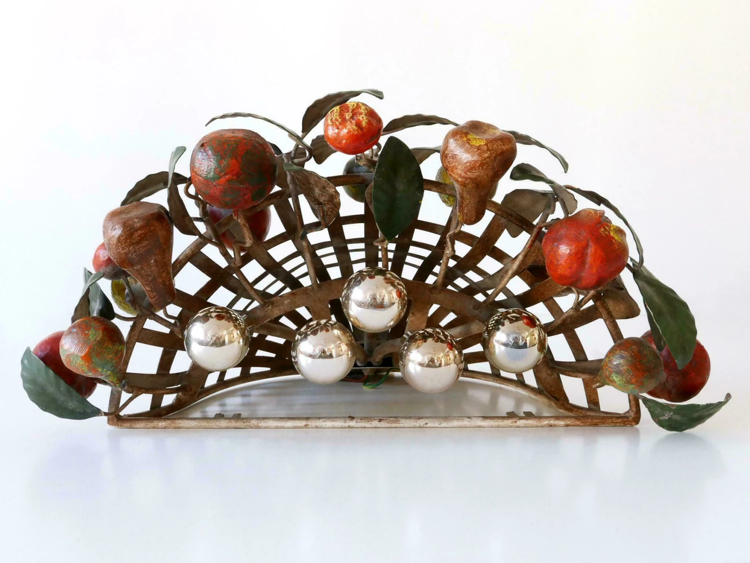 Lovely Mid Century Modern Sconce Fruit Basket By Lucienne Monique Italy, 1960s 15 Lovely Mid Century Modern Sconce Fruit Basket By Lucienne Monique Italy, 1960s - Image 15