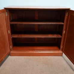 Unknown Mahogany Sideboard, England Early 20th Century -Storage Furniture Sales 2024 mahogany sideboard england early 20th century sku37312797 0 3