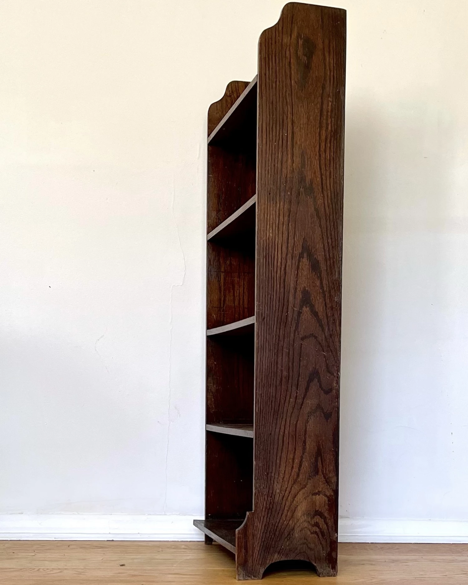 Unknown Mid 1930s Cottagecore Style Bookcase Original Hand Painted Artwork - Image 12