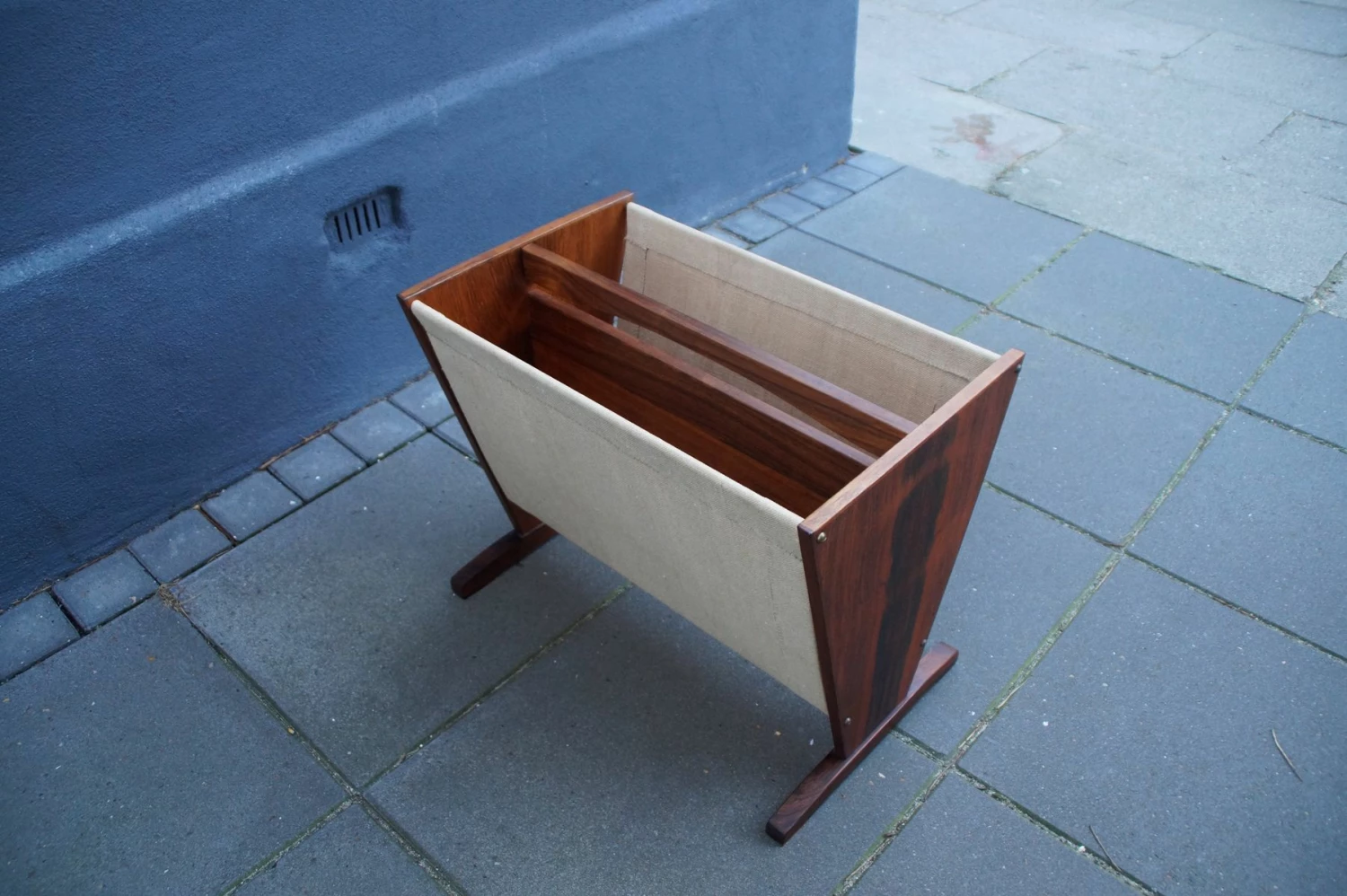Mid Century Danish Rosewood Magazine Rack, 1960s 4 Mid Century Danish Rosewood Magazine Rack, 1960s - Image 4