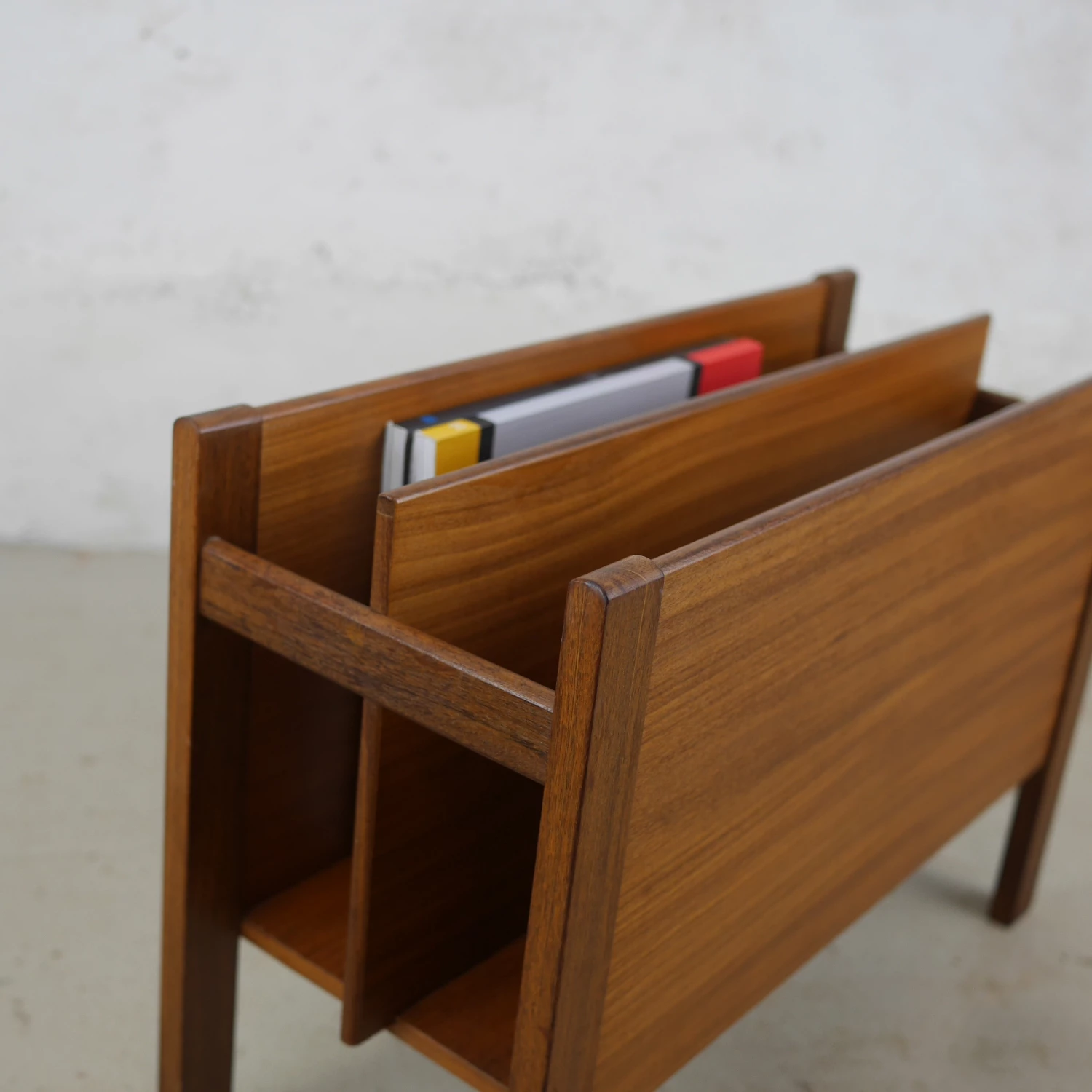 Mid Century Teak Magazine Rack By Guy Rodgers For Heals 10 Mid Century Teak Magazine Rack By Guy Rodgers For Heals - Image 10