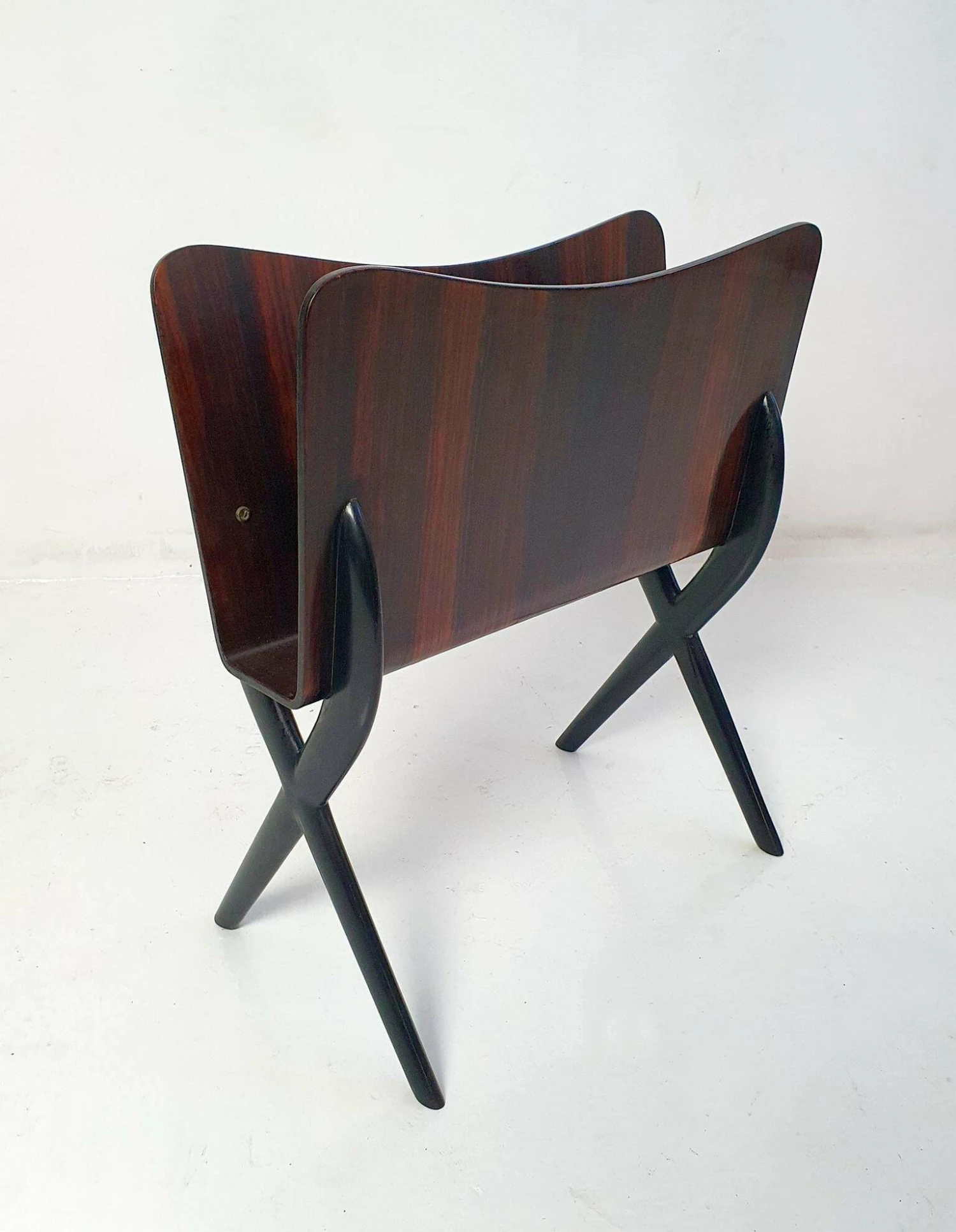 Unknown Midcentury Magazine Rack In The Manner Of Ico Parisi, Italy 5 Unknown Midcentury Magazine Rack In The Manner Of Ico Parisi, Italy - Image 5