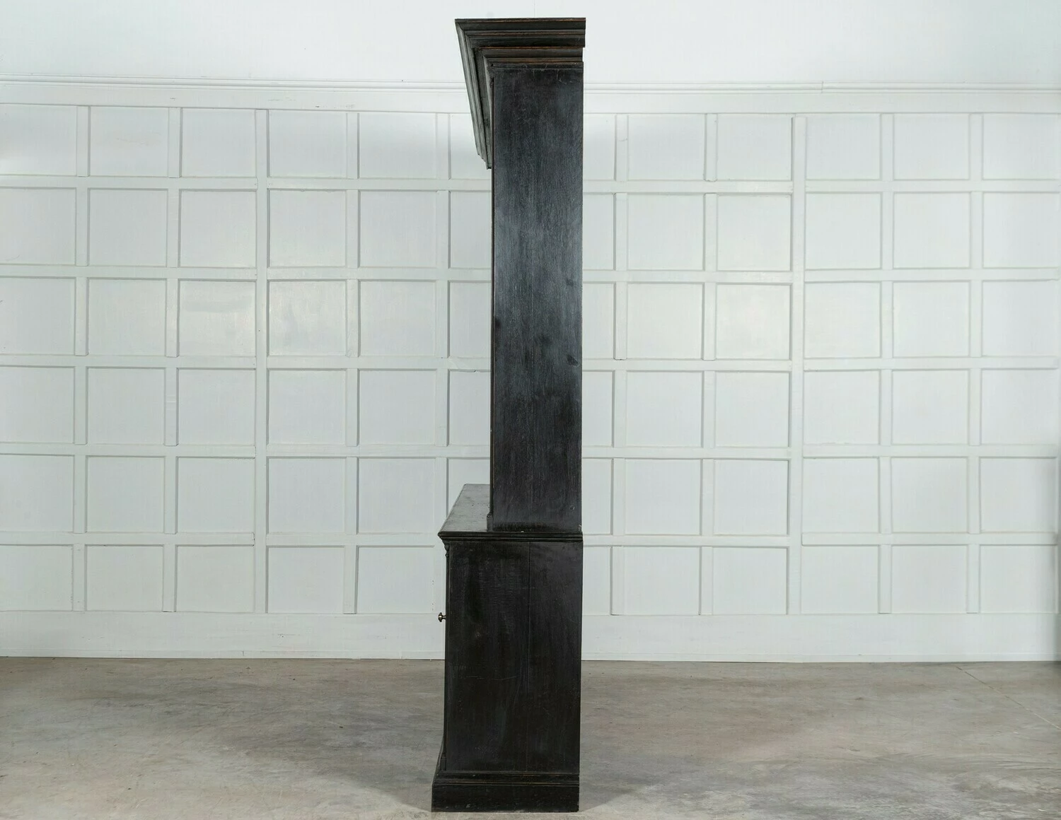 Unknown Monumental English Ebonised Oak Breakfront Bookcase 6 Unknown Monumental English Ebonised Oak Breakfront Bookcase - Image 6