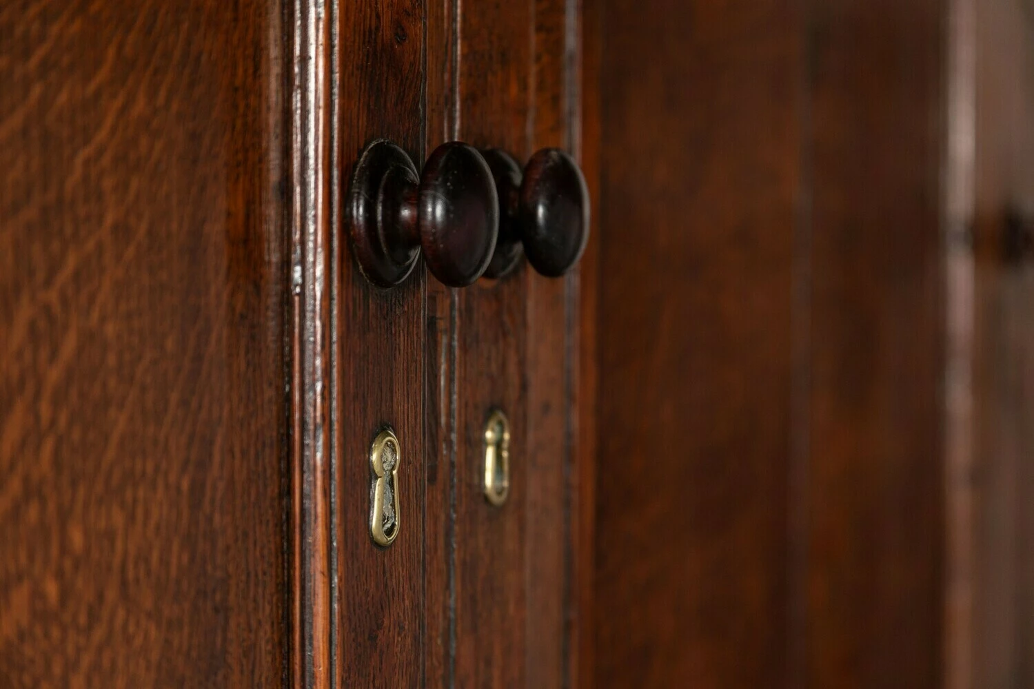 Unknown Monumental George III Oak Housekeeper's Cupboard 15 Unknown Monumental George III Oak Housekeeper's Cupboard - Image 15