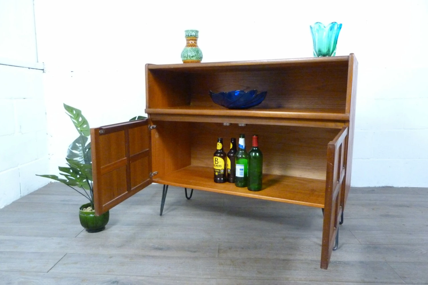 Nathan Teak Cupboard Tv Stand On Hairpin Legs 3 Nathan Teak Cupboard Tv Stand On Hairpin Legs - Image 3