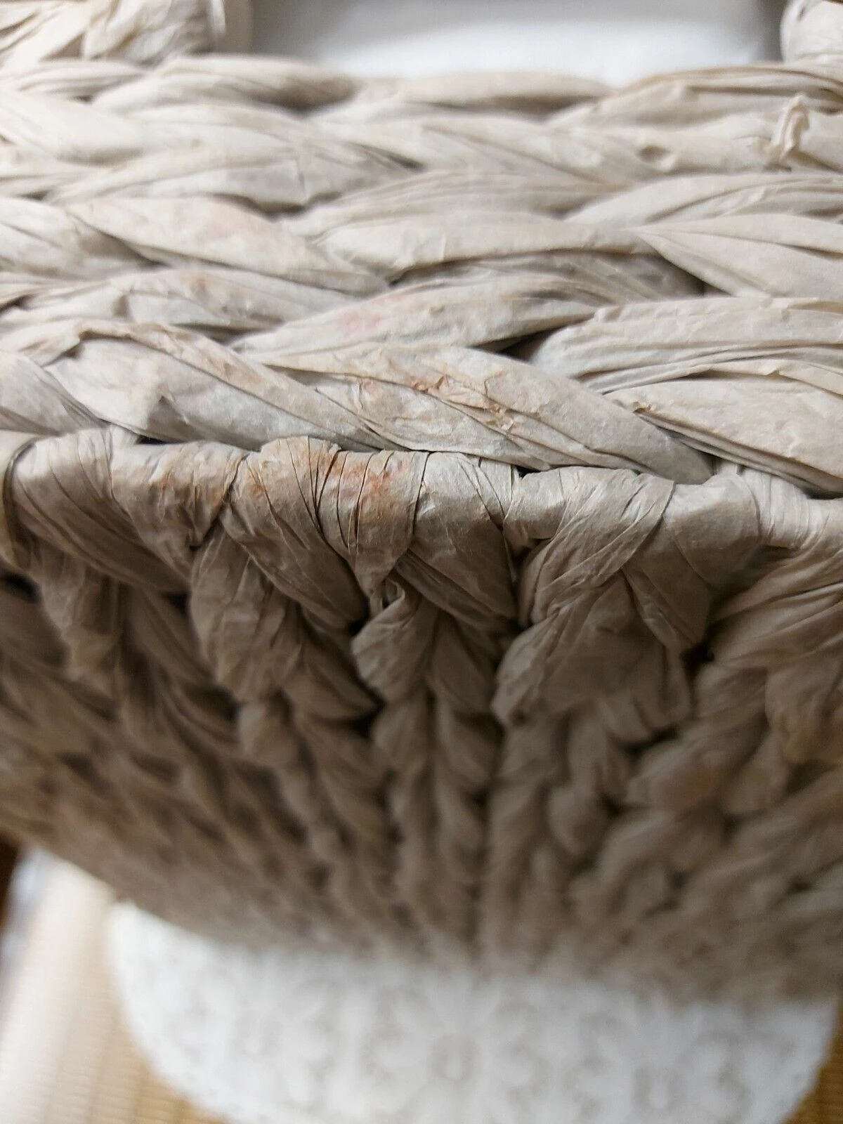 Natural Grey Rafia Rectangular Medium Basket With White Linen Liner & Handles 8 Natural Grey Rafia Rectangular Medium Basket With White Linen Liner & Handles - Image 8