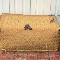 Unknown No4 Japanese Clamshell Basket, 1940s 7 Unknown No4 Japanese Clamshell Basket, 1940s -Storage Furniture Sales 2024 no4 japanese clamshell basket 1940s sku28338768 0 3