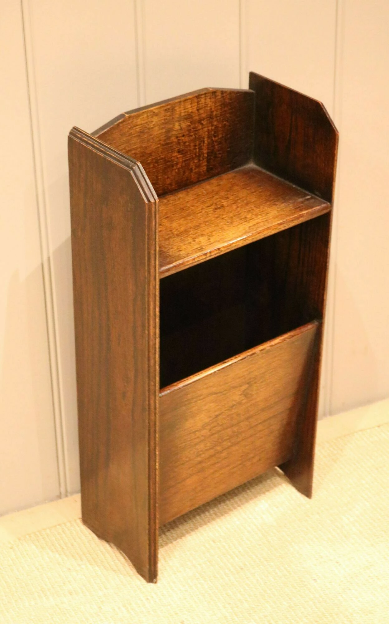 Unknown Oak Magazine Rack, 1930s, Vintage 2 Unknown Oak Magazine Rack, 1930s, Vintage - Image 2