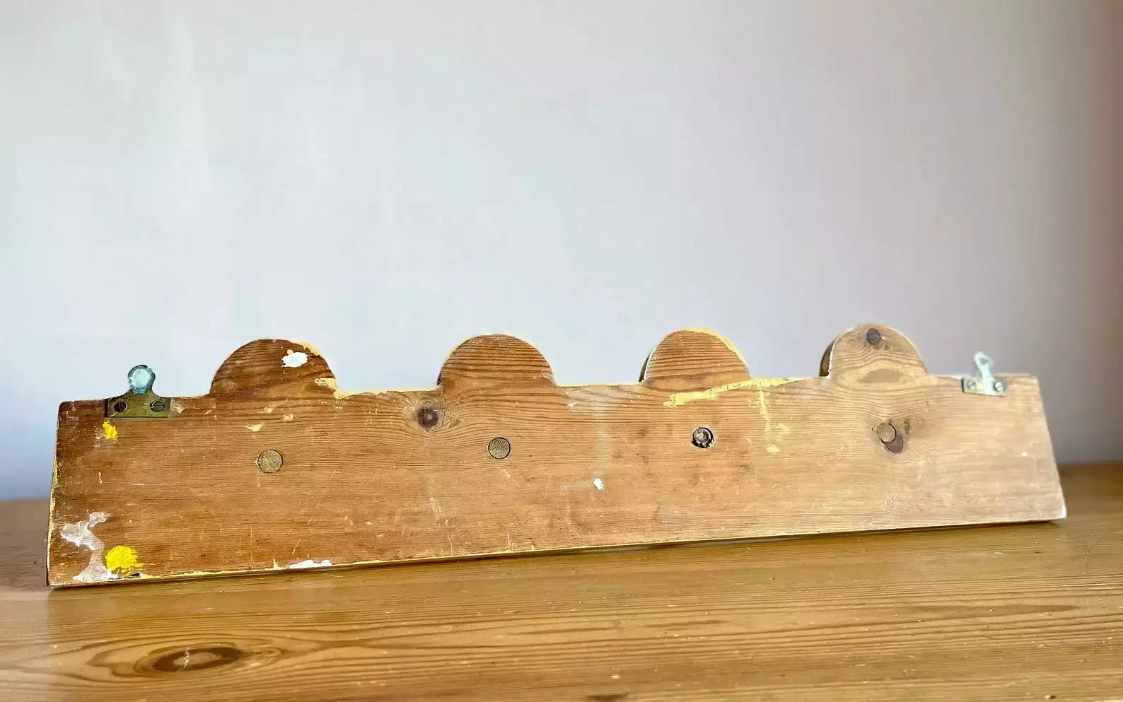 Unknown Painted Pine Coat Rack Hooks, Bloomsbury Style 4 Unknown Painted Pine Coat Rack Hooks, Bloomsbury Style - Image 4