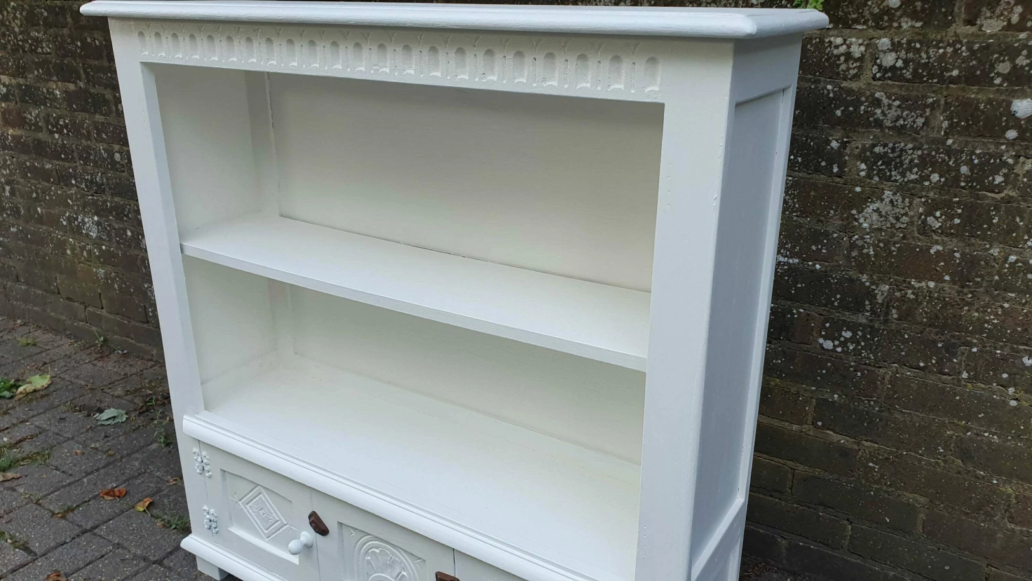 Unknown Pair Of Versatile Vintage Painted Bookcase Shelves Cupboard Storage Unit Farrow And Ball Wimborne White 3 Unknown Pair Of Versatile Vintage Painted Bookcase Shelves Cupboard Storage Unit Farrow And Ball Wimborne White - Image 3