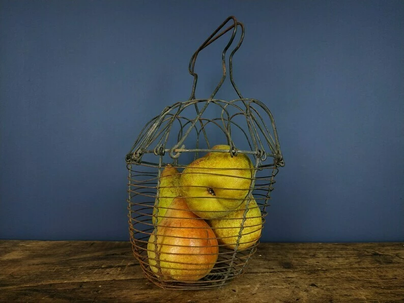 Primitive French Wire Basket, Rustic Egg Basket, 1930s French Salad Basket, Vintage Handled Basket, Vintage Market Basket,Egg Basket 3 Primitive French Wire Basket, Rustic Egg Basket, 1930s French Salad Basket, Vintage Handled Basket, Vintage Market Basket,Egg Basket - Image 3