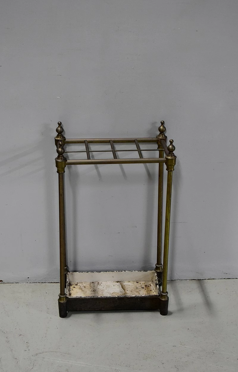 Rectangular Umbrella Stand 8 Cases, 20th Century 1 Rectangular Umbrella Stand 8 Cases, 20th Century