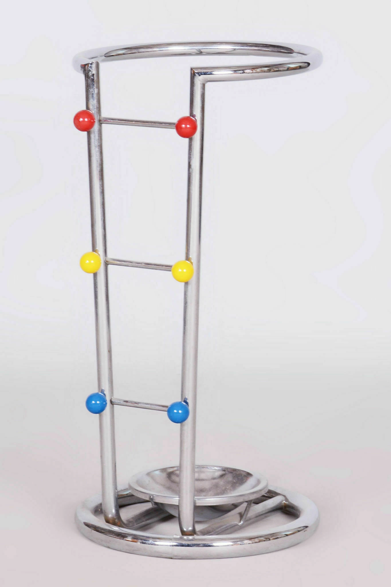 Restored Bauhaus Umbrella Stand, Chrome Plated Steel, Germany, 1950s 5 Restored Bauhaus Umbrella Stand, Chrome Plated Steel, Germany, 1950s - Image 5