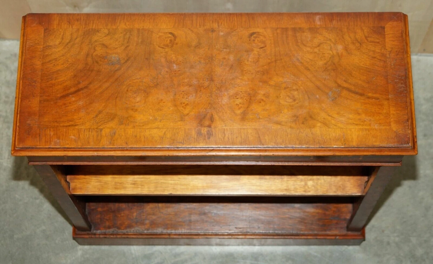 Unknown Sheraton Revival Burr Elm Walnut Inlay Dwarf Library Open Bookcase Bookshelf 4 Unknown Sheraton Revival Burr Elm Walnut Inlay Dwarf Library Open Bookcase Bookshelf - Image 4