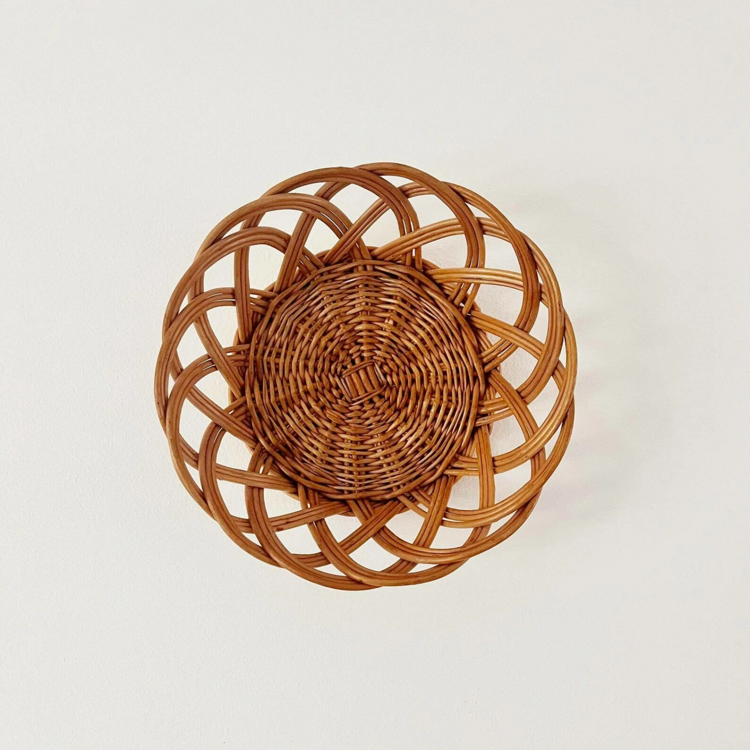 Small Vintage Wicker Basket, Vintage Woven Basket, Round Vintage Basket 2 Small Vintage Wicker Basket, Vintage Woven Basket, Round Vintage Basket - Image 2