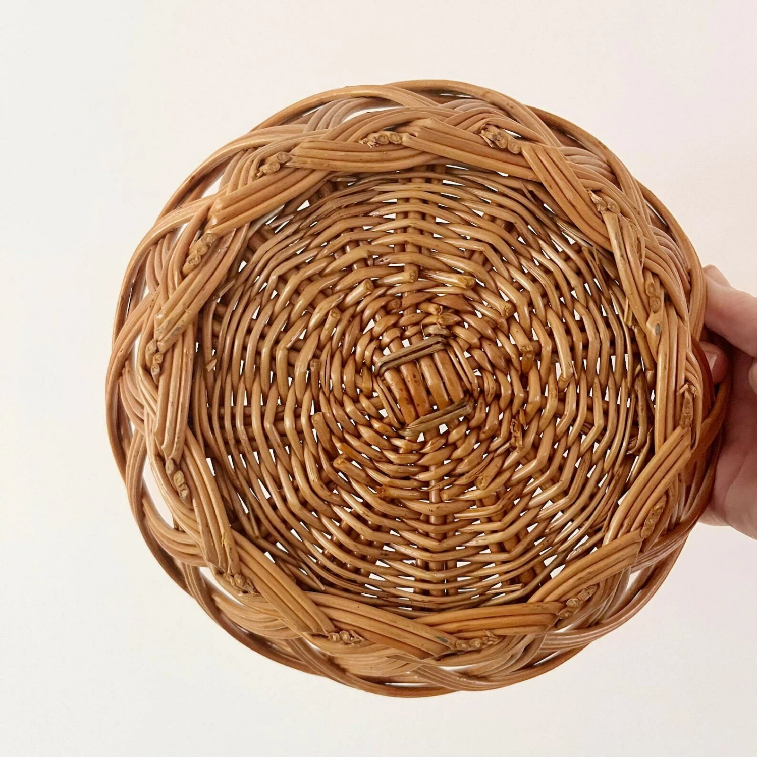 Small Vintage Wicker Basket, Vintage Woven Basket, Round Vintage Basket 7 Small Vintage Wicker Basket, Vintage Woven Basket, Round Vintage Basket - Image 7