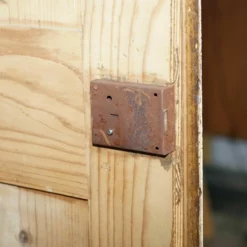 Unknown Stunning Antique Hungarian Hand Painted Housekeepers Linen Cupboard / Wardrobe -Storage Furniture Sales 2024 stunning antique hungarian hand painted housekeepers linen cupboard wardrobe 0 8