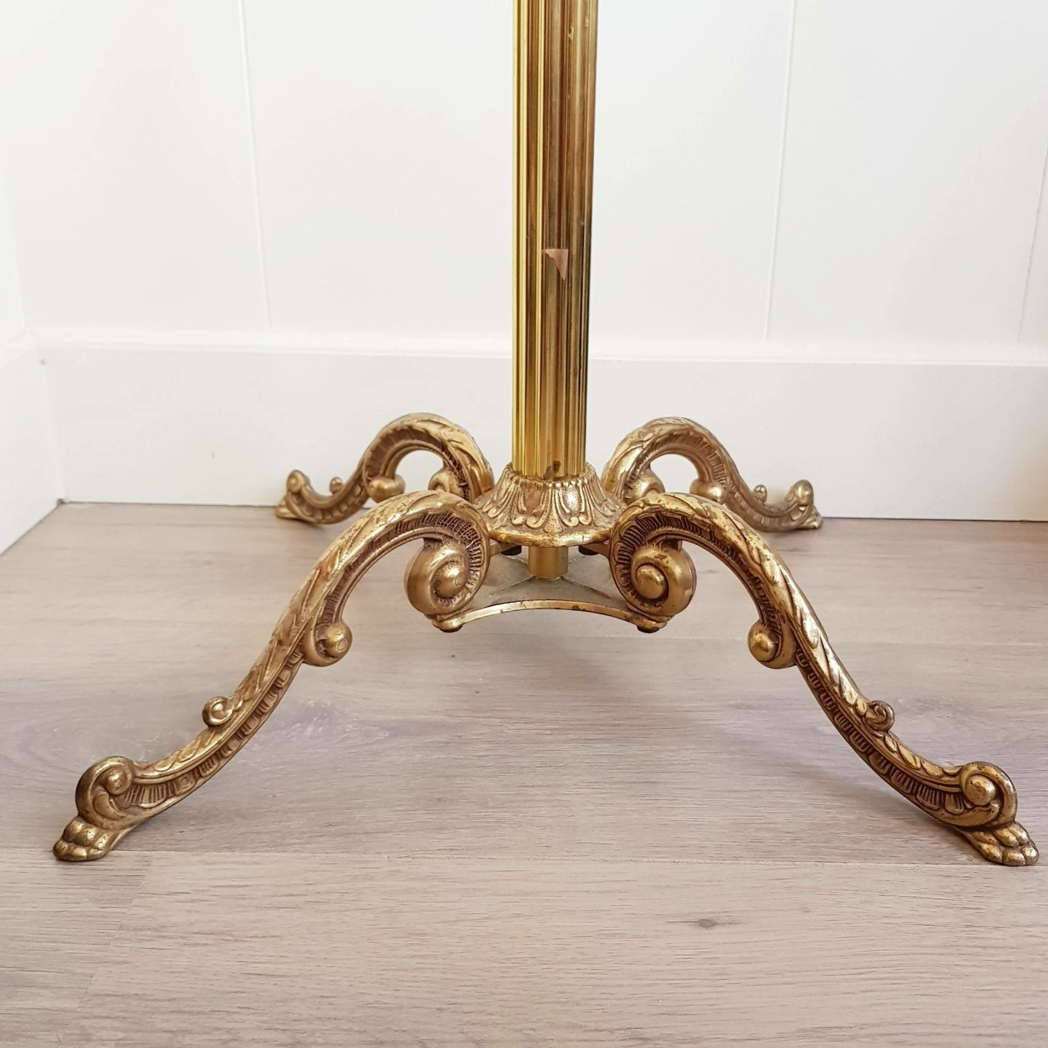 Unknown Stunning Brevettato Standing Coat Rack, Hall Tree, Entryway Stand Rack, Made In Italy, Hollywood Regency Style, Midcentury 5 Unknown Stunning Brevettato Standing Coat Rack, Hall Tree, Entryway Stand Rack, Made In Italy, Hollywood Regency Style, Midcentury - Image 5