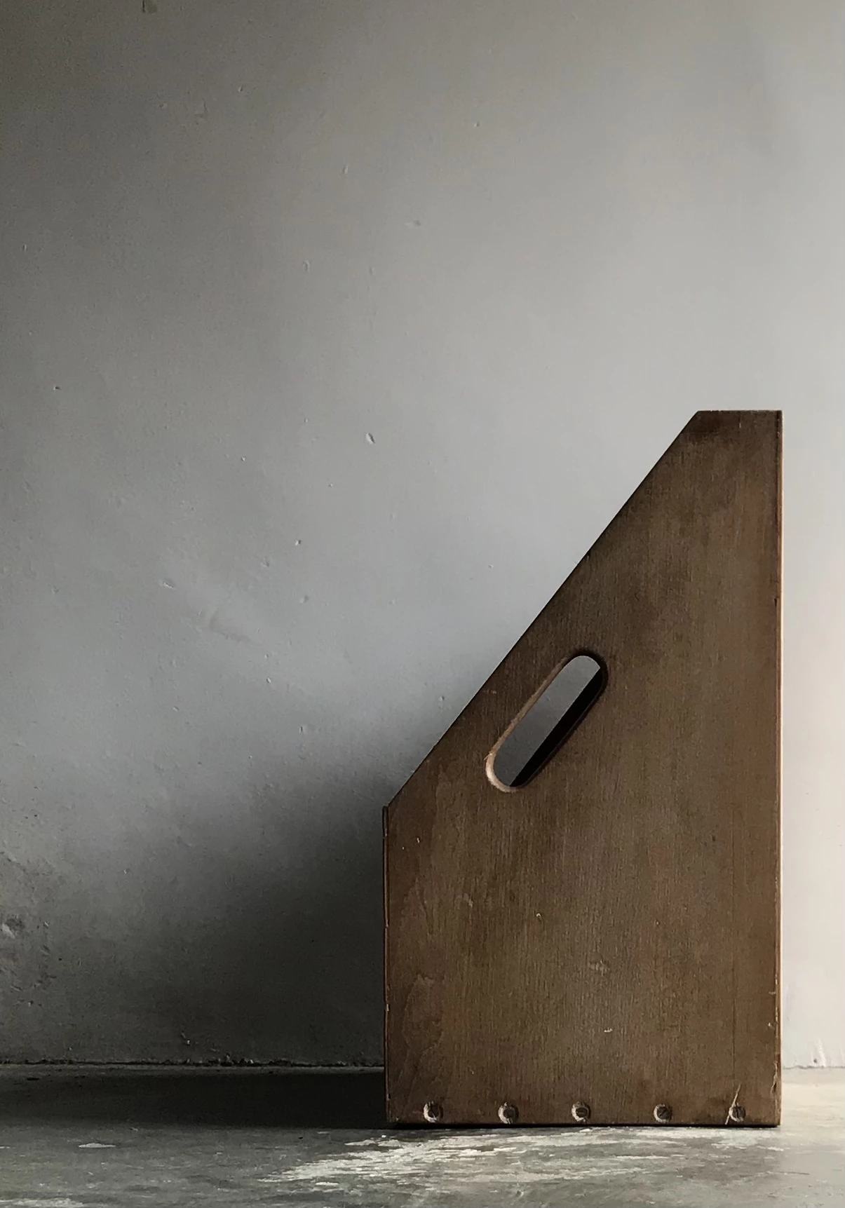 Unique Mid Century Large Magazine Rack With Rustic Minimal Aesthetic 7 Unique Mid Century Large Magazine Rack With Rustic Minimal Aesthetic - Image 7