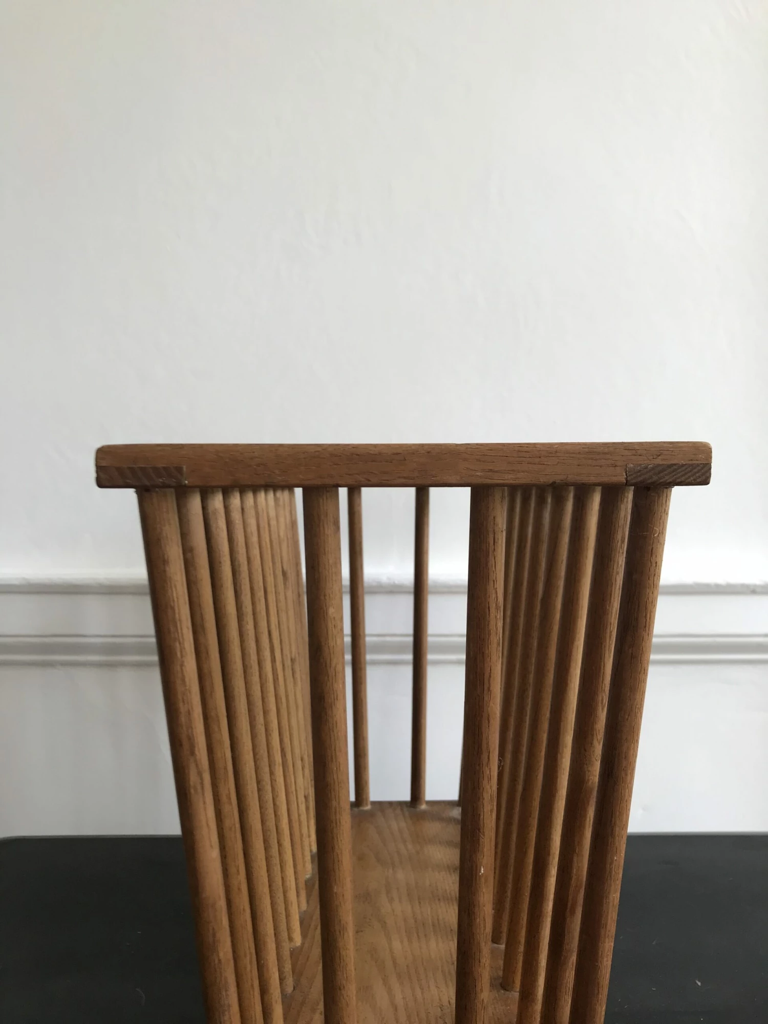 Unique Mid Century Magazine Rack With An Architectural Form 8 Unique Mid Century Magazine Rack With An Architectural Form - Image 8