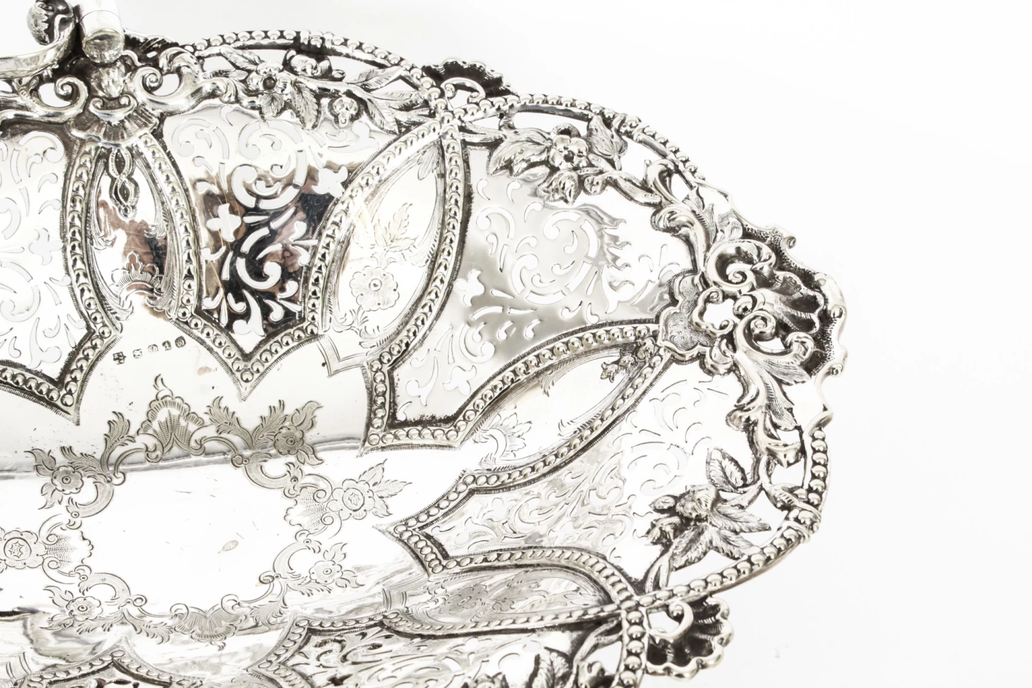 Victorian Silver Plated Fruit Basket Martin Hall C.1860 8 Victorian Silver Plated Fruit Basket Martin Hall C.1860 - Image 8