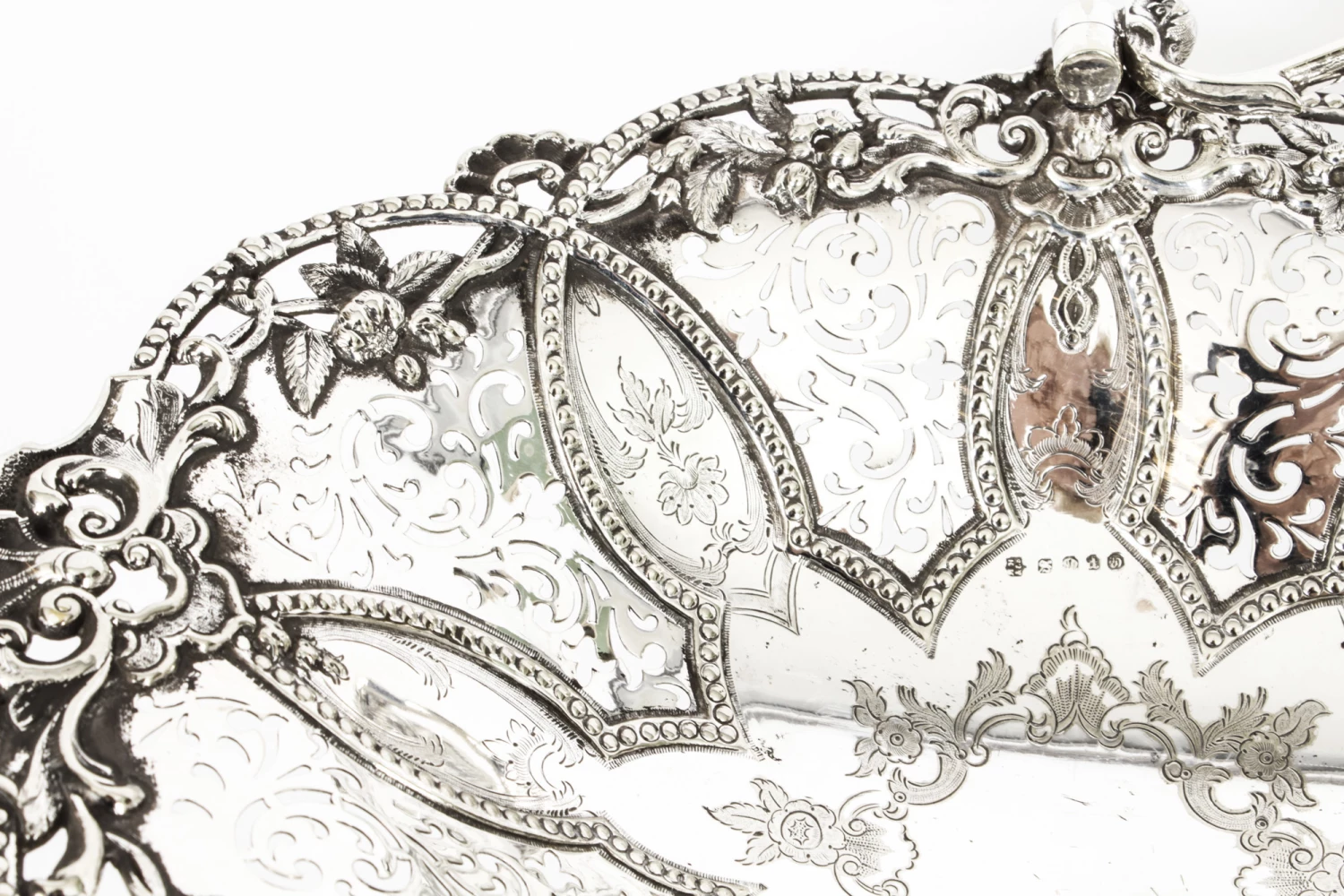 Victorian Silver Plated Fruit Basket Martin Hall C.1860 9 Victorian Silver Plated Fruit Basket Martin Hall C.1860 - Image 9