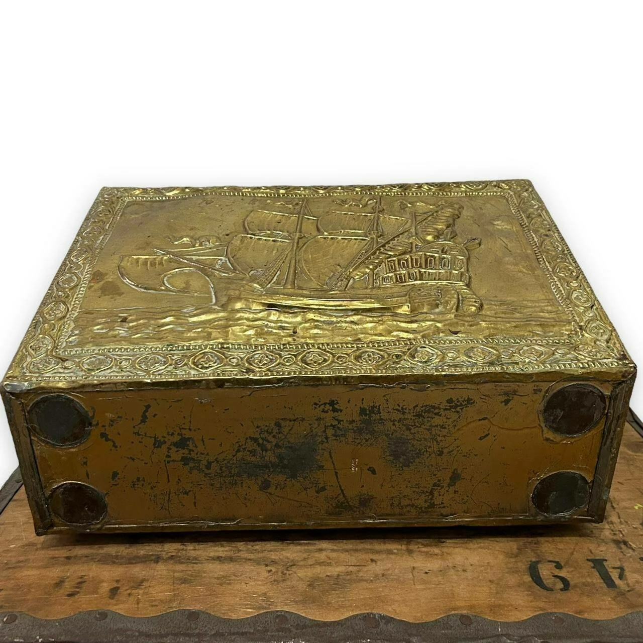 Unknown Vintage 20th Century Brass Art Magazine Rack 3 Unknown Vintage 20th Century Brass Art Magazine Rack - Image 3