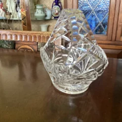 Unknown Vintage Beautiful Edinburgh? Crystal Cut Glass Posy Basket. Has Small Chip. -Storage Furniture Sales 2024 vintage beautiful edinburgh crystal cut glass posy basket has small chip sku36597870 0 5