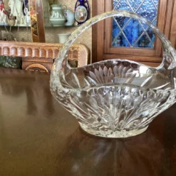 Unknown Vintage Beautiful Edinburgh? Crystal Cut Glass Posy Basket. Has Small Chip. -Storage Furniture Sales 2024 vintage beautiful edinburgh crystal cut glass posy basket has small chip sku36597870 0 7