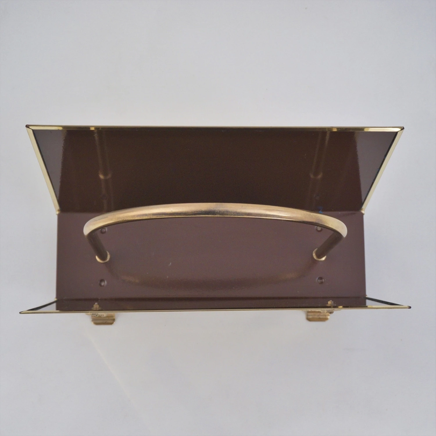 Vintage Brass Magazine Rack Decorated With A Neoclassical Theme, 1940`s Ca, By `Peerage Brass` Of England 8 Vintage Brass Magazine Rack Decorated With A Neoclassical Theme, 1940`s Ca, By `Peerage Brass` Of England - Image 8