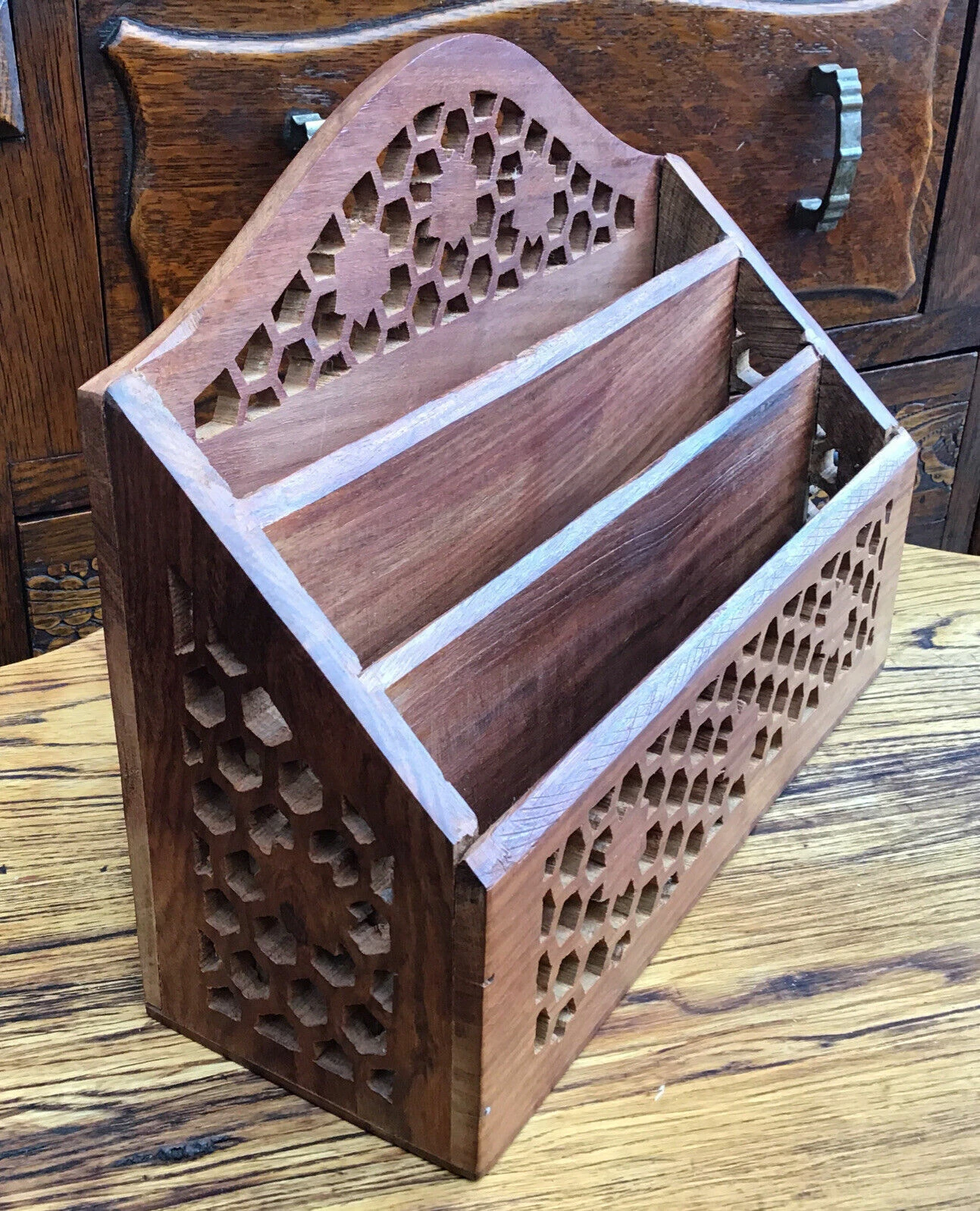 Vintage Carved Reticulated Wooden Letter Rack. India 4 Vintage Carved Reticulated Wooden Letter Rack. India - Image 4