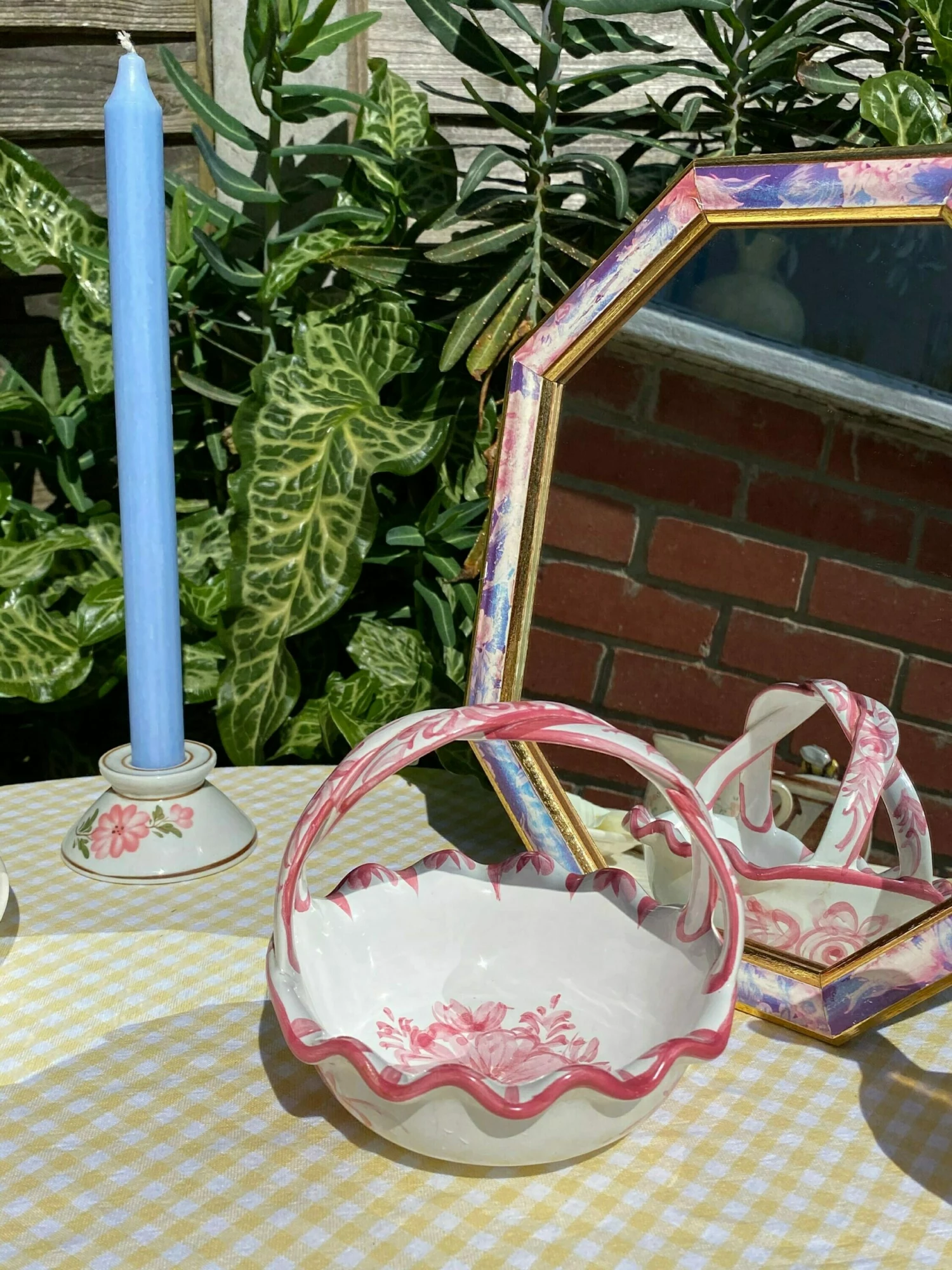 Unknown Vintage Ceramic Decorative Basket | White & Pink Floral Design | - Image 4