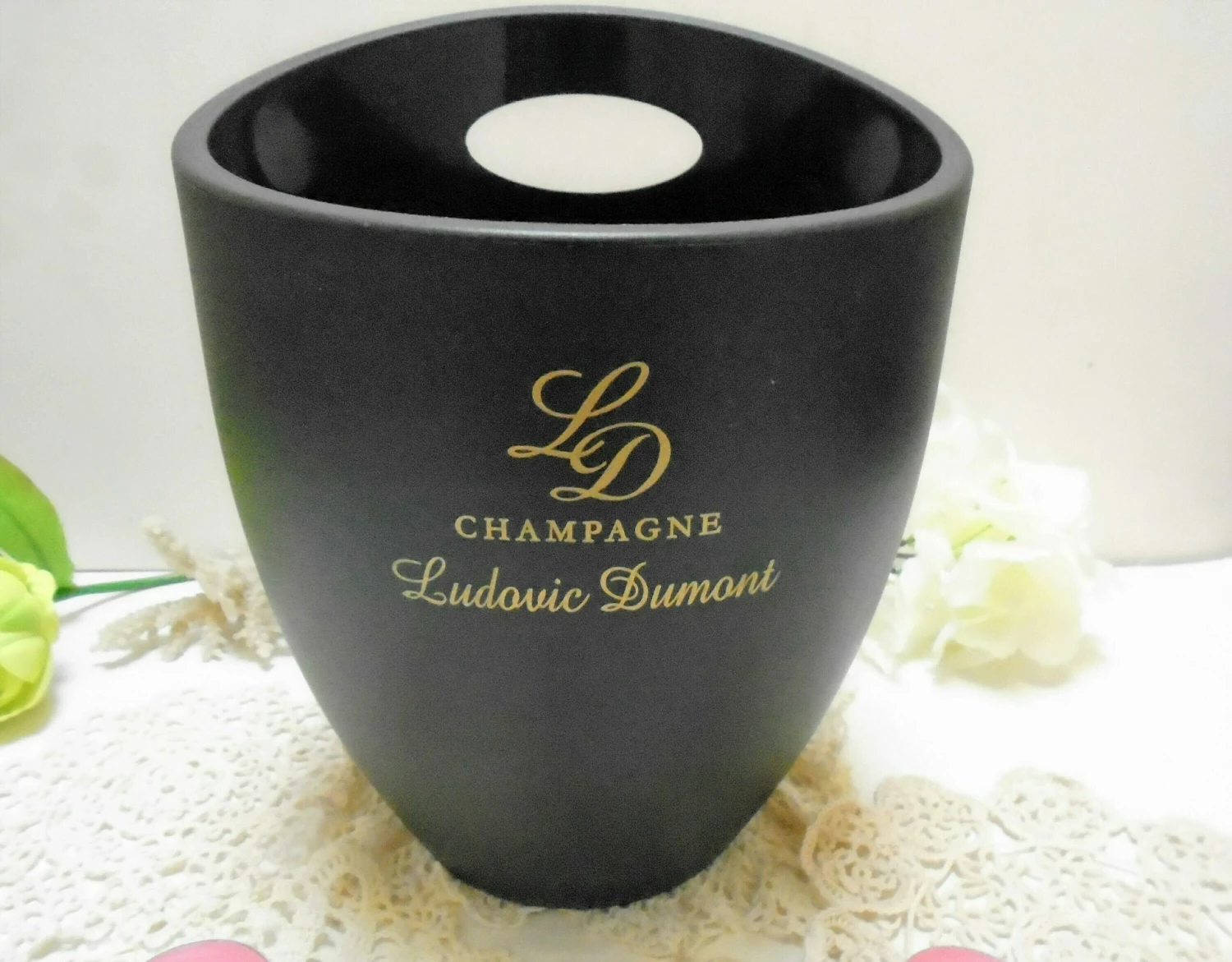 Unknown Vintage French Champagne Bucket By Ludovic Dumont, France, Matt Black Acrylic Wine Cooler 3 Unknown Vintage French Champagne Bucket By Ludovic Dumont, France, Matt Black Acrylic Wine Cooler - Image 3
