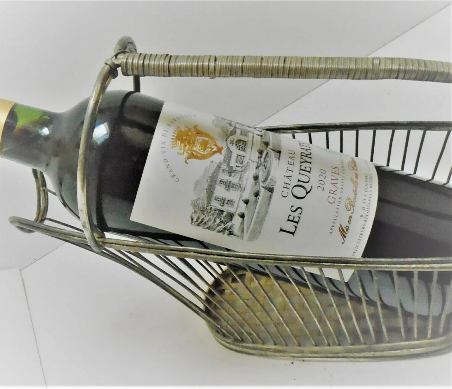 Unknown Vintage French High Quality Silver Plated Wire Wine Basket / Bottle Holder / Wine Pourer / Lovely Silver Gold Tone 6 Unknown Vintage French High Quality Silver Plated Wire Wine Basket / Bottle Holder / Wine Pourer / Lovely Silver Gold Tone - Image 6
