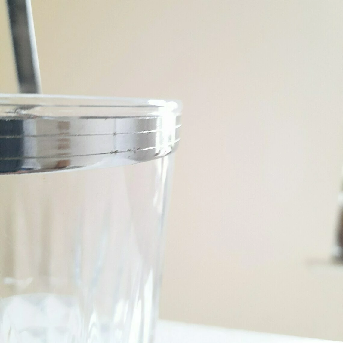 Vintage French Lead Crystal Glass Ice Bucket (24% Pbo) Cristal D'arques Villandry By Durand Mid Century Cut Glass Barware Original Box 9 Vintage French Lead Crystal Glass Ice Bucket (24% Pbo) Cristal D'arques Villandry By Durand Mid Century Cut Glass Barware Original Box - Image 9