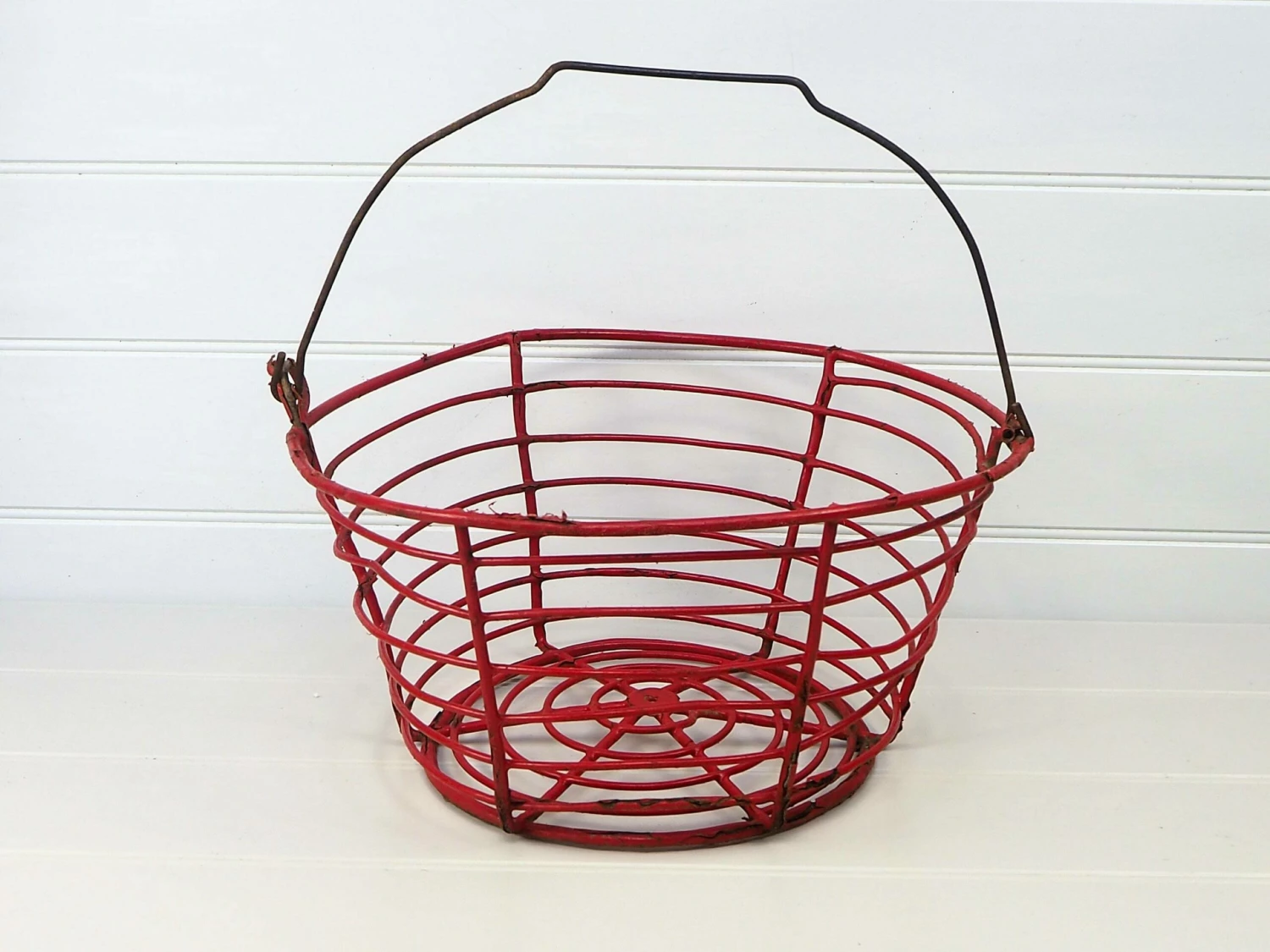 Unknown Vintage French Round Red Wire Egg Garden Potato Fruit Or Vegetable Basket With Handle 3 Unknown Vintage French Round Red Wire Egg Garden Potato Fruit Or Vegetable Basket With Handle - Image 3