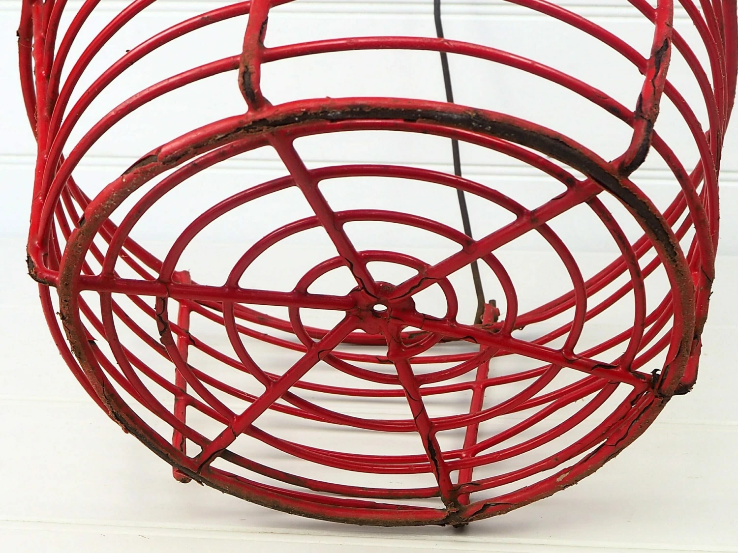 Unknown Vintage French Round Red Wire Egg Garden Potato Fruit Or Vegetable Basket With Handle 7 Unknown Vintage French Round Red Wire Egg Garden Potato Fruit Or Vegetable Basket With Handle - Image 7