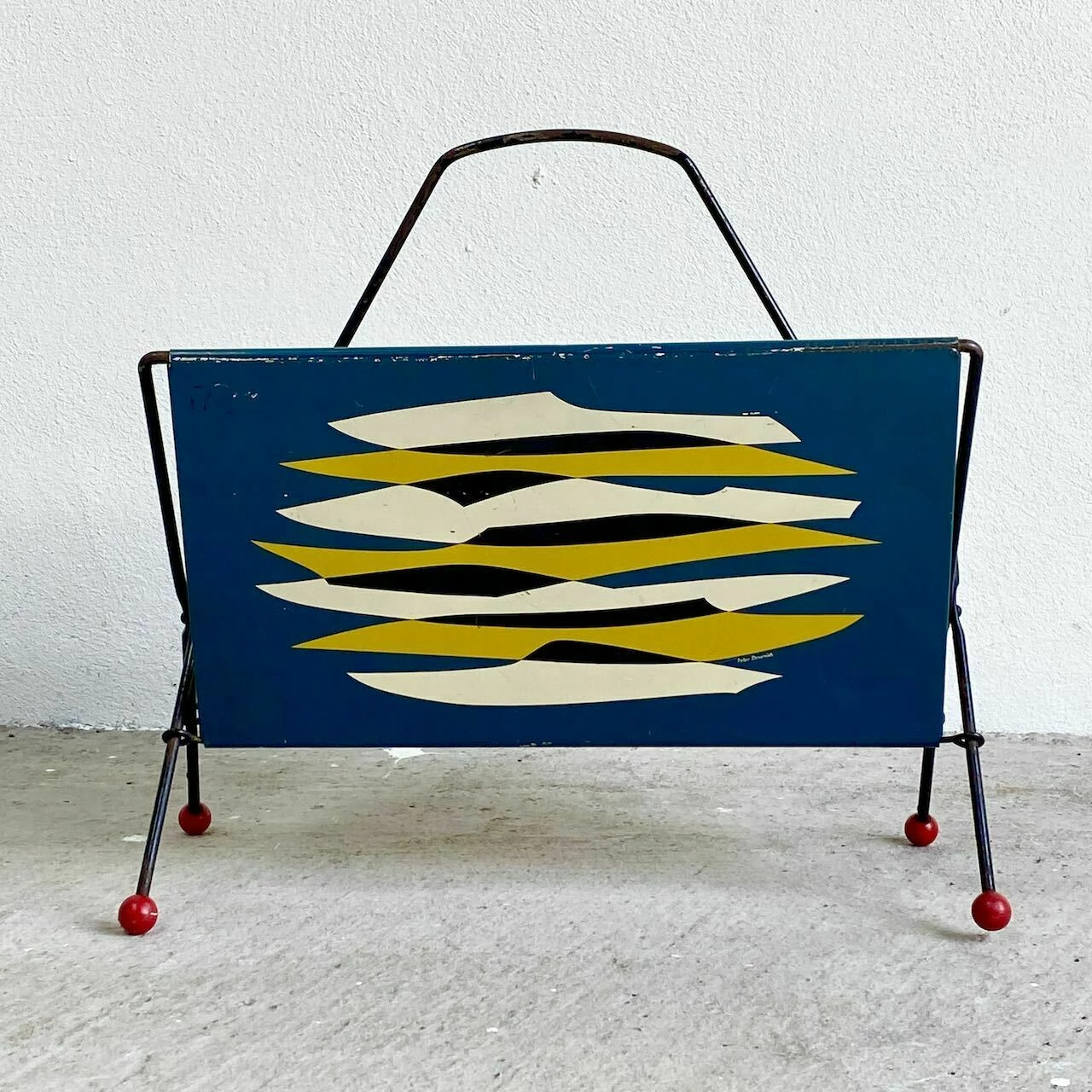 Unknown Vintage Magazine Rack, 1960s 1 Unknown Vintage Magazine Rack, 1960s