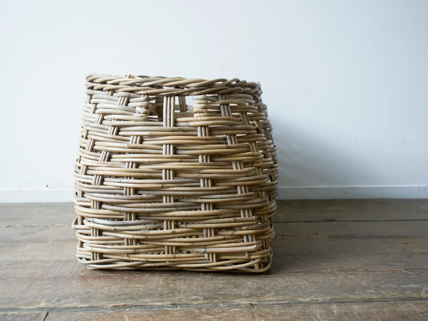 Unknown Wicker Basket, 1990s, Vintage 6 Unknown Wicker Basket, 1990s, Vintage - Image 6